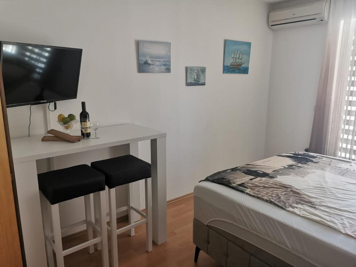 Apartments Ivi Vir Zewnętrze zdjęcie